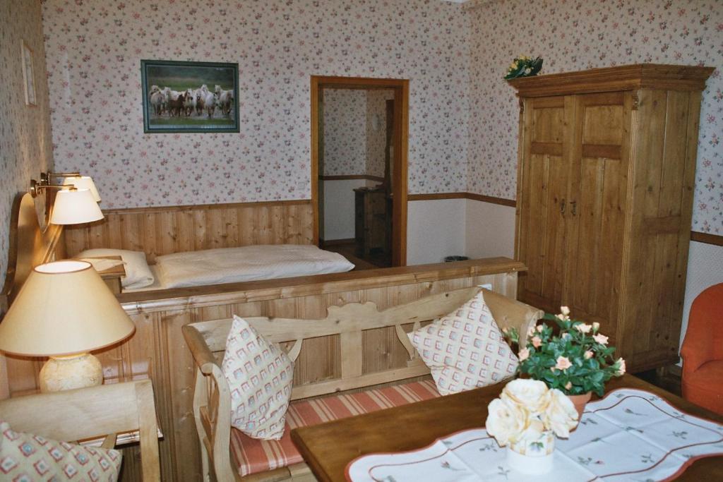 Hotel Meyer Kürten Quarto foto